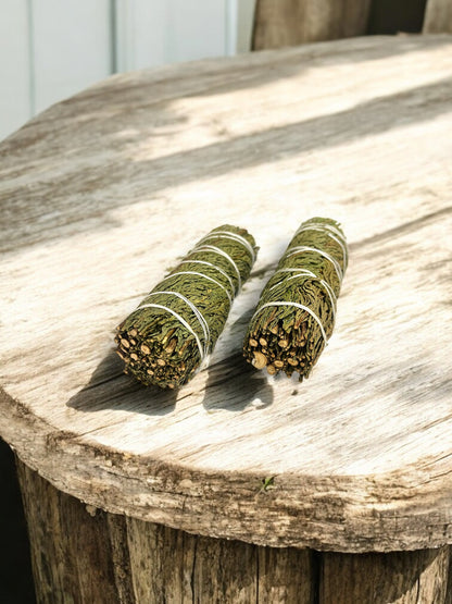Smudge Kit – Cedar Bundle Pack of 2