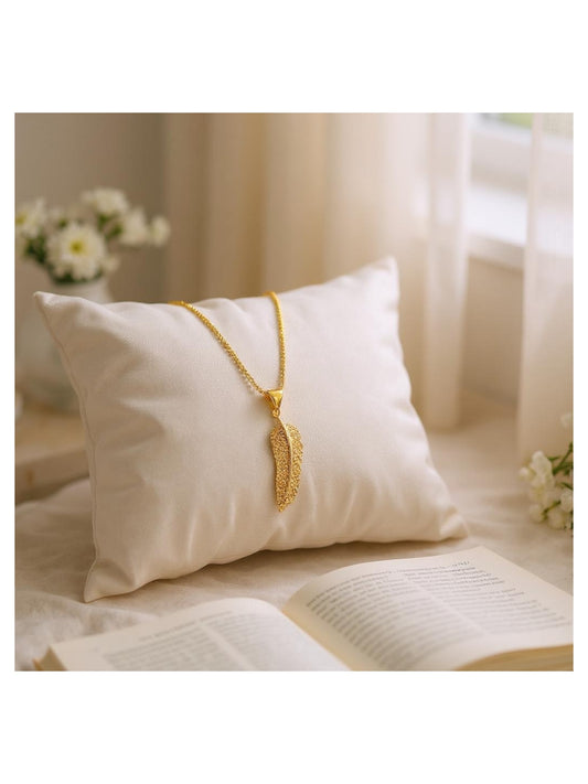 18K Gold Colour Polish Leaf Shappe Pendant with Chain and Extension